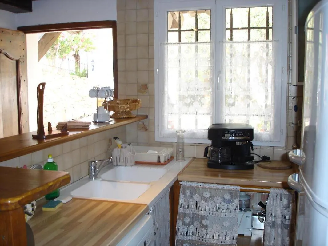 Holiday home Gite Au Calme En Campagne Tanneron